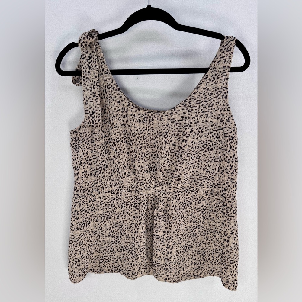 GAP Womens Animal Print Sleeveless Top Sz M Bow Leopard Print Loose Fit